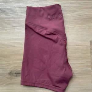 Balance Athletica Cloud Short - Berry, size Small